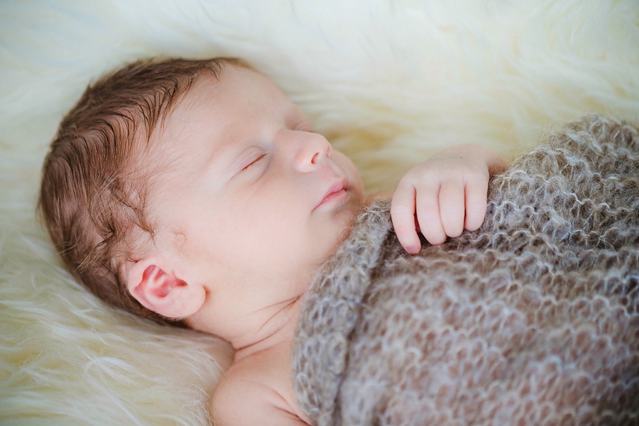 fotografin-newbornshooting-neugeborenes-babyshooting-babyfotos-schwangerschaftsshooting-aachen-herzogenrath-uebach-palenberg-geilenkirchen-koeln-duesseldorf-heinsberg-nrw-blog_010