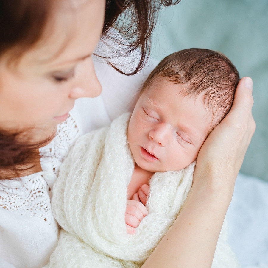 fotografin-newbornshooting-neugeborenes-babyshooting-babyfotos-schwangerschaftsshooting-aachen-herzogenrath-uebach-palenberg-geilenkirchen-koeln-duesseldorf-heinsberg-nrw-blog_021