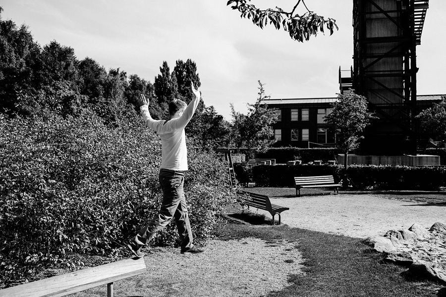 engagementshooting-engagement-essen-zeche-zollverein-duesseldorf-aachen-koeln-heinsberg-niederlande-paarfotos-hochzeitsfotografin_010