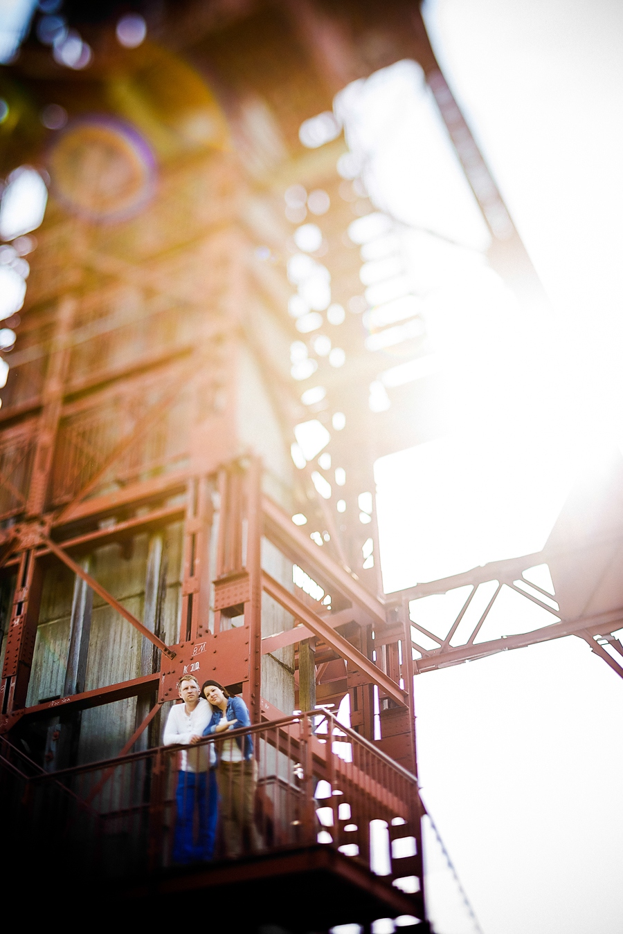 engagementshooting-engagement-essen-zeche-zollverein-duesseldorf-aachen-koeln-heinsberg-niederlande-paarfotos-hochzeitsfotografin_027