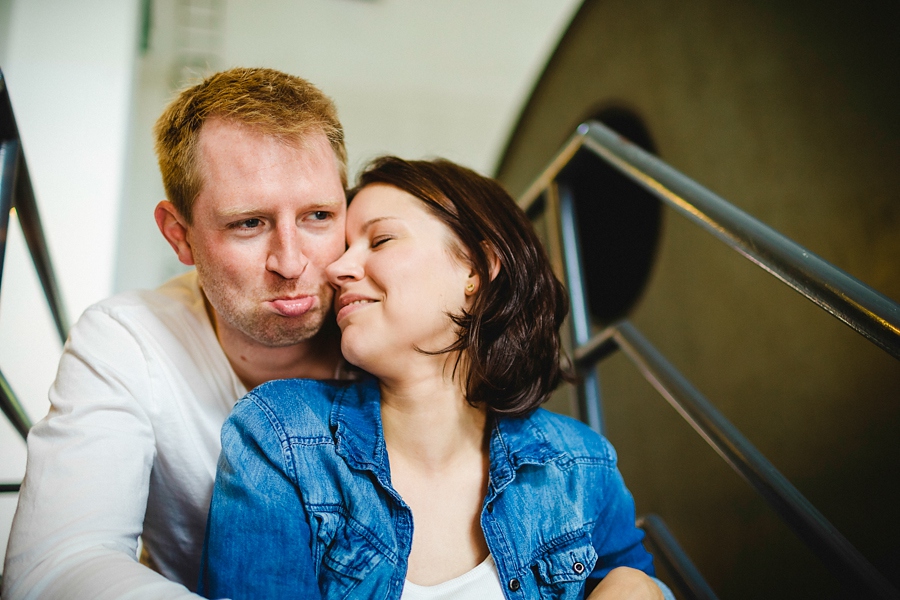 engagementshooting-engagement-essen-zeche-zollverein-duesseldorf-aachen-koeln-heinsberg-niederlande-paarfotos-hochzeitsfotografin_036
