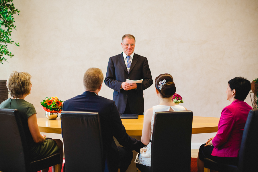 hochzeitsfotografin-duesseldorf-ratingen-auermuehle-liebevoll-standesamt-aachen-koeln-uebach-palenberg-geilenkirchen-heinsberg-nrw-blog_011