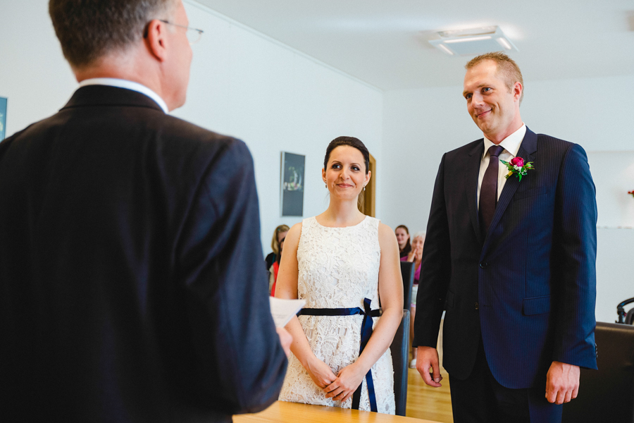 hochzeitsfotografin-duesseldorf-ratingen-auermuehle-liebevoll-standesamt-aachen-koeln-uebach-palenberg-geilenkirchen-heinsberg-nrw-blog_015