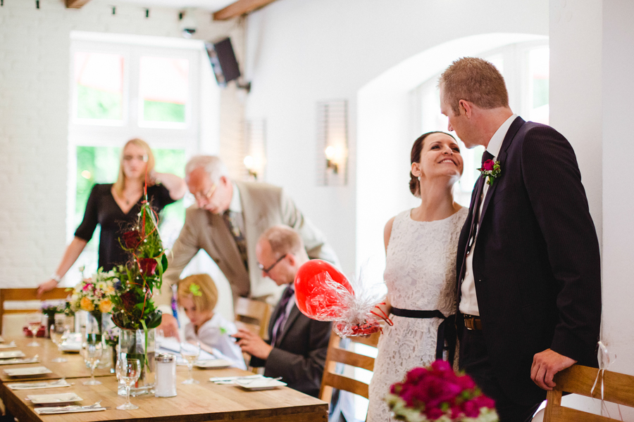 hochzeitsfotografin-duesseldorf-ratingen-auermuehle-liebevoll-standesamt-aachen-koeln-uebach-palenberg-geilenkirchen-heinsberg-nrw-blog_032